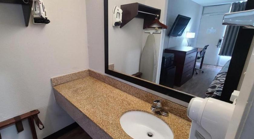 Red Roof Inn Florence, Sc מראה חיצוני תמונה